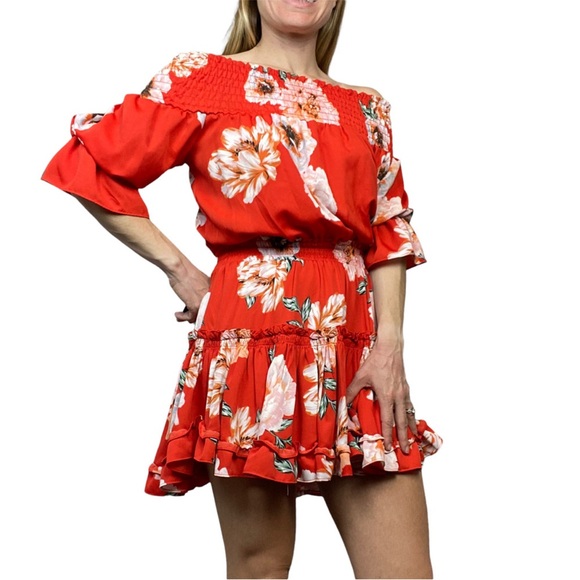 Misa Los Angeles Darla Dress Ruffle Floral Tiered Dress Off Shoulder Size: Small - Picture 3 of 6